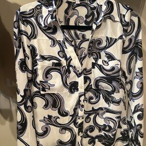 3/$20 Chic Swirl Patterned Blouse